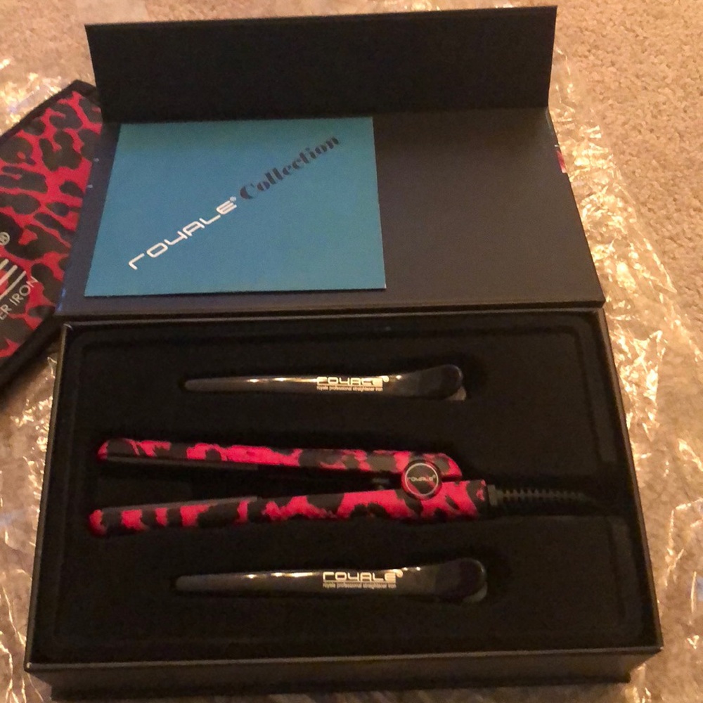 Royal professional straightener iron- BRAND NEW